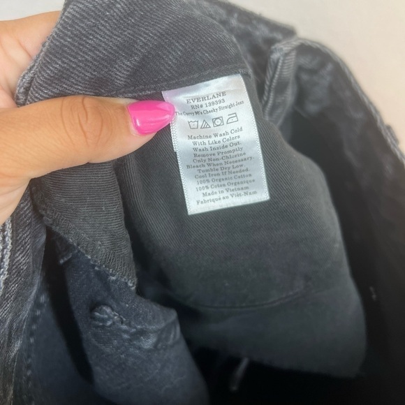NWOT EVERLANE The Curvy 90s Cheeky Straight Jean Size 27 Crop - Picture 7 of 7